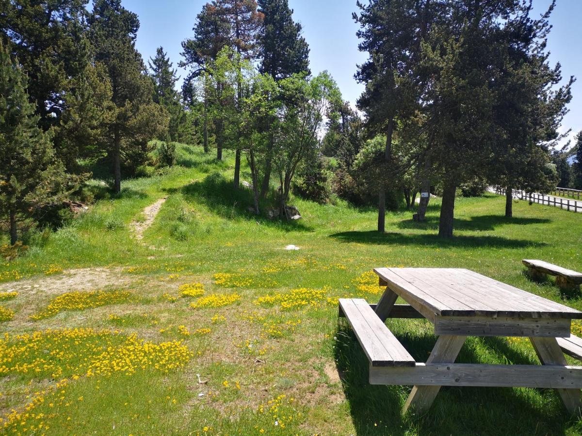 Apt Confortable Au Pied Des Pistes Et De La Foret Bolquere Pyrenees 2000 Esterno foto